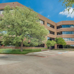 Office spaces to rent in DeSoto