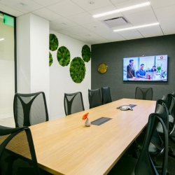 Serviced office to lease in Denver