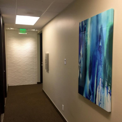 Executive office to rent in Fountain Valley