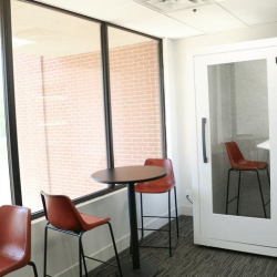 Executive offices in central Bedford (Texas)