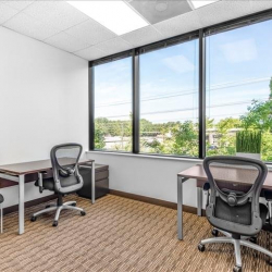 Executive office centre to lease in Cornelius