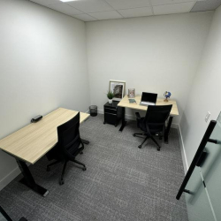 Serviced offices to rent in Toronto