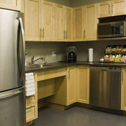 Office accommodation to lease in Toronto