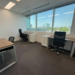 Office accomodations in central Mississauga