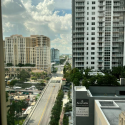 Executive suites in central Fort Lauderdale