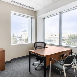 2000 Auburn Drive, Suite 200, One Chagrin Highlands office suites