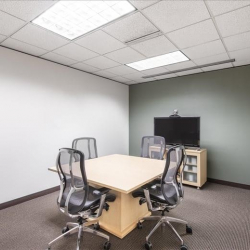 Serviced office to lease in Southfield