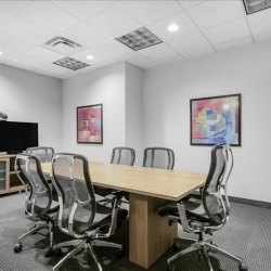 Office accomodations to rent in Phoenix
