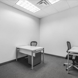 Office accomodations to rent in Phoenix