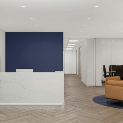 Executive office to lease in Woodland Hills