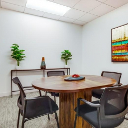Office spaces to let in Woodland Hills