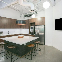 Serviced office centres in central Woodland Hills