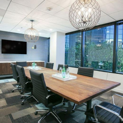 Office spaces in central Woodland Hills