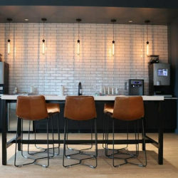 Executive offices to hire in Franklin (Tennessee)