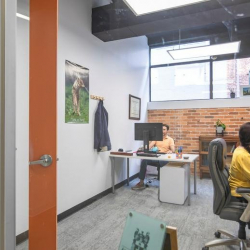 Office accomodation to rent in Jacksonville