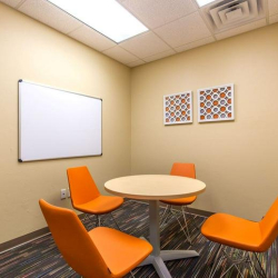 Serviced office in Edmond