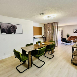 Office accomodations to rent in Ocala