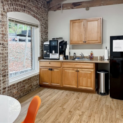 Executive suites in central Sandy Hook