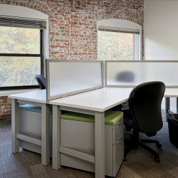 Office accomodations to lease in Sandy Hook