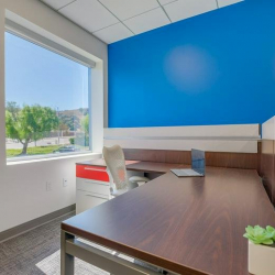 Office spaces in central Calabasas
