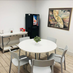 Office suites to rent in Hollywood (FL)