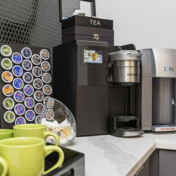 Serviced office to rent in Ottawa