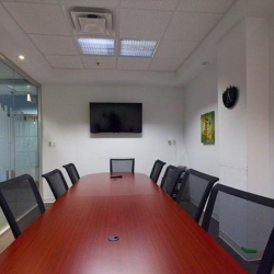 Office accomodations in central Mississauga