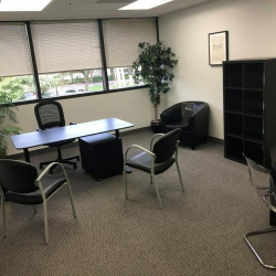 Serviced offices to lease in Plantation