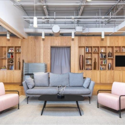 Office suites in central Charlotte (North Carolina)