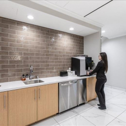 3111 Camino Del Rio North, Suite 400 office accomodations