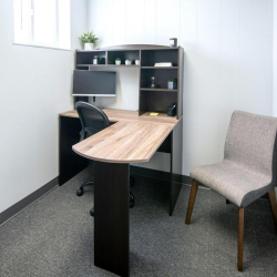 Serviced office centres in central Brighton (Michigan)