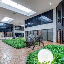 Serviced offices to let in Houston