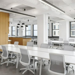 Exterior image of 345, 7th Avenue, Manhattan