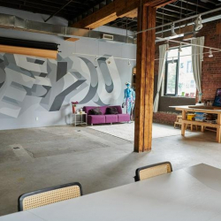 Serviced office centres to let in Toronto