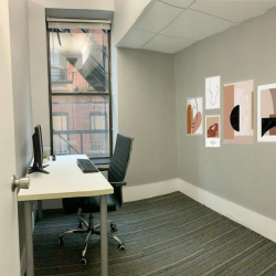 Office accomodations to lease in New York City