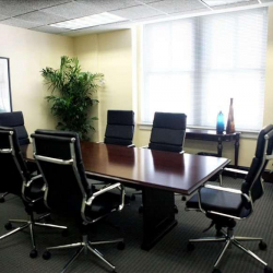 Serviced office to let in Orlando