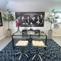 Exterior image of 371, North La Cienega Boulevard