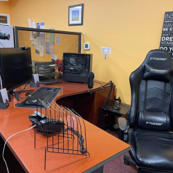 Office spaces in central Newark (California)