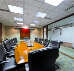 Office suite to hire in Novi