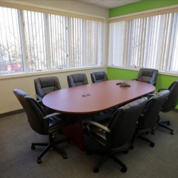 Office suites to let in Fair Lawn