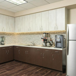 401 Wilshire Boulevard,(SM3) 12th Floor office accomodations