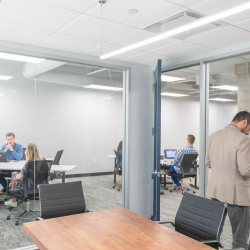 Office accomodation to lease in Chicago