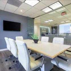 Executive office centre to lease in Irvine