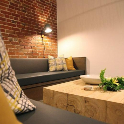 Office suites to let in Peterborough (Ontario)