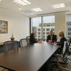 Office suite to let in Arlington (Texas)