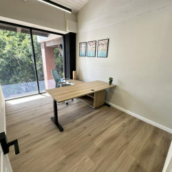 Serviced offices in central Honolulu