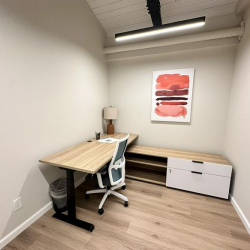 Interior of 438 Hobron Ln , PH 1