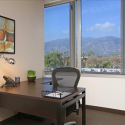 Executive office to rent in Arcadia