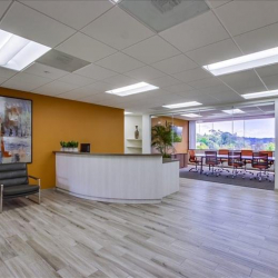 Office suite to let in Solana Beach