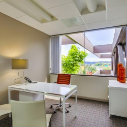 Exterior view of 445 Marine View Avenue, Del Mar, Suite 300